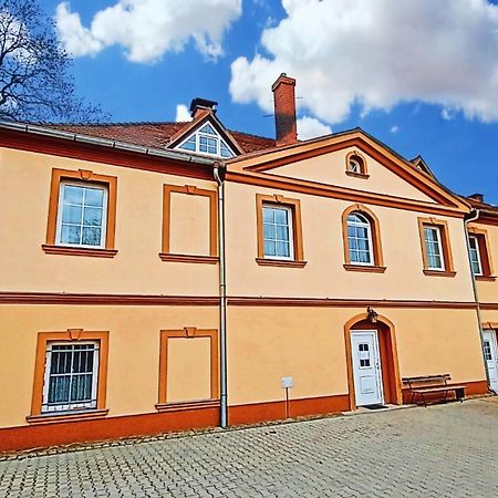 Apartments Gato Karlovy Vary Dalovice Екстериор снимка