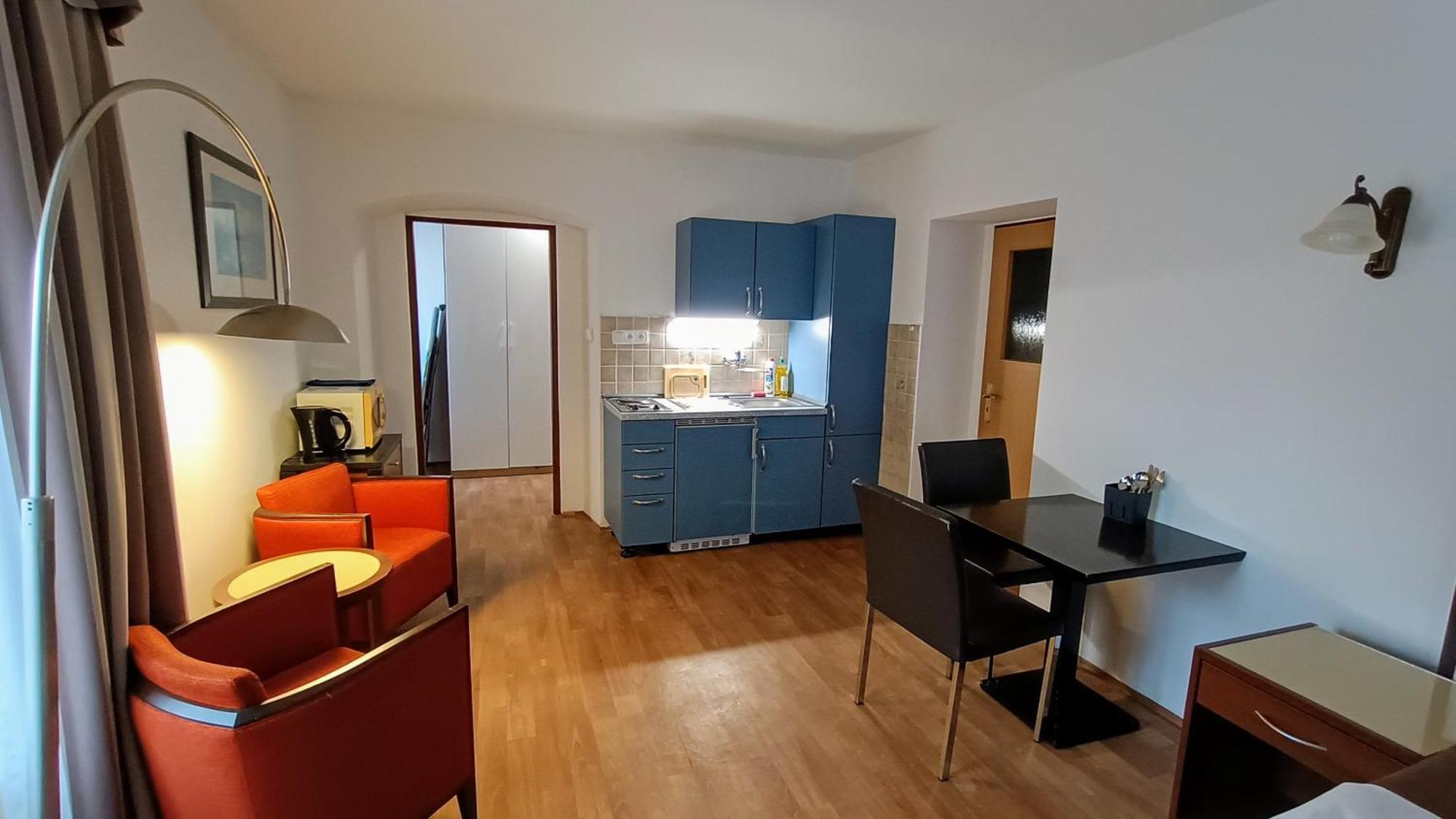 Apartments Gato Karlovy Vary Dalovice Екстериор снимка
